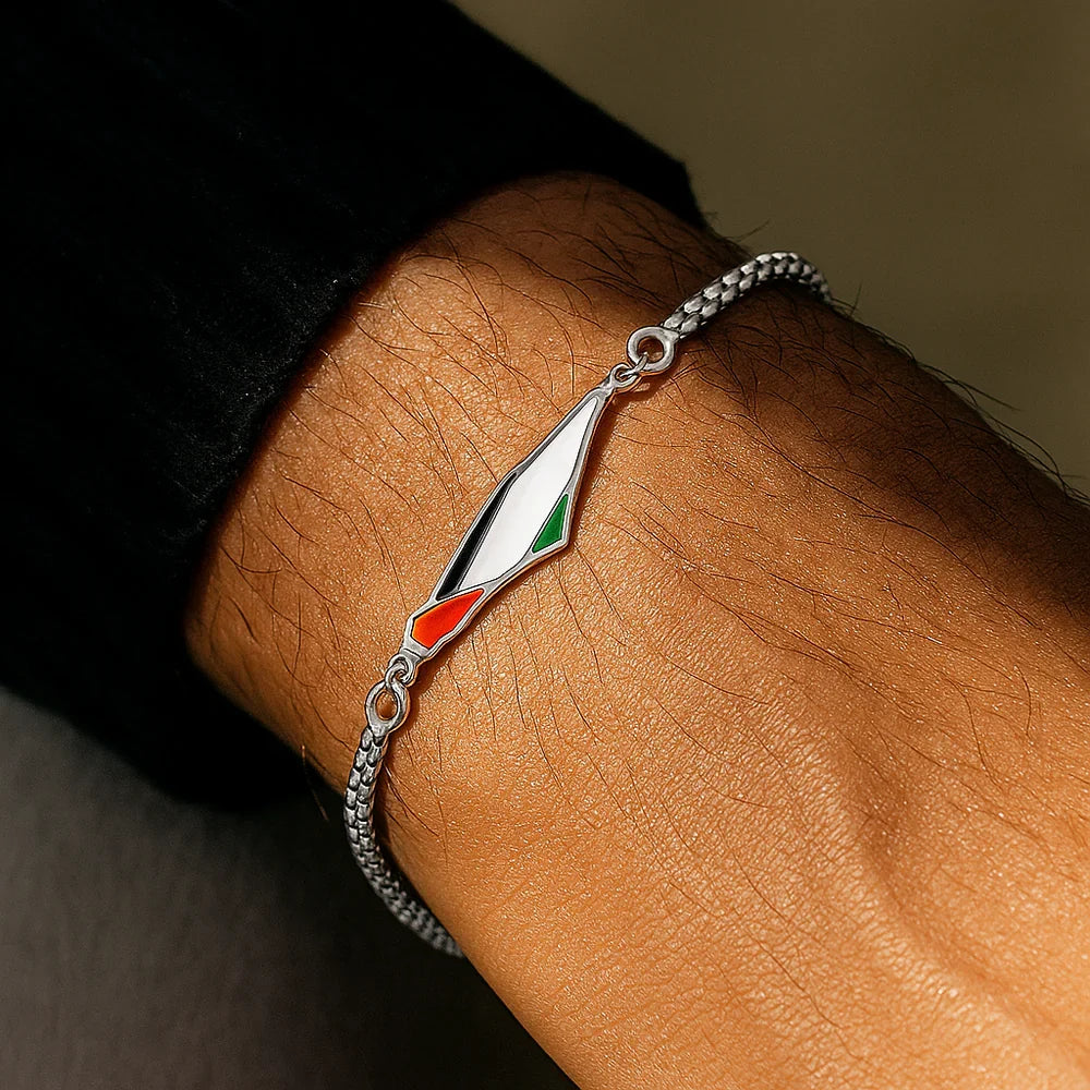 Qamar Men's Heart of the Nation Bracelet