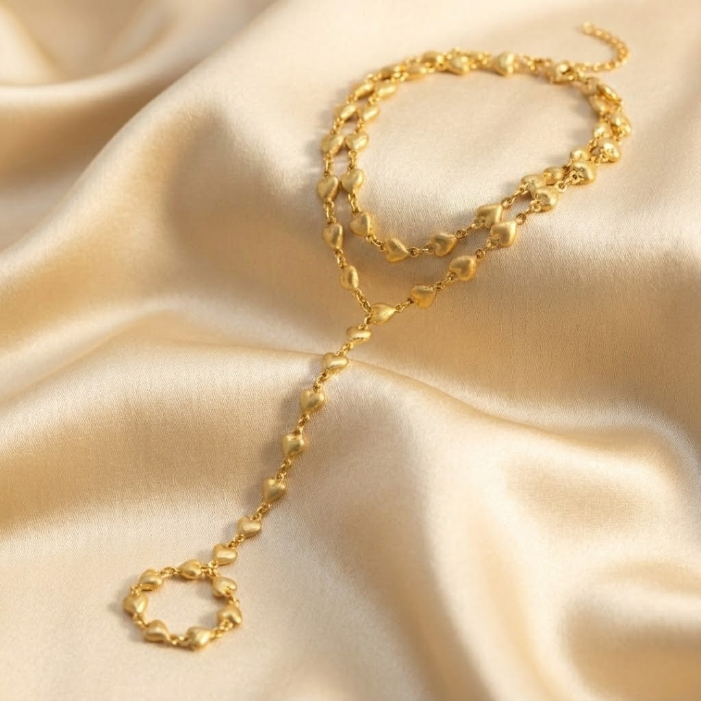 Noor Qalb Hand Chain