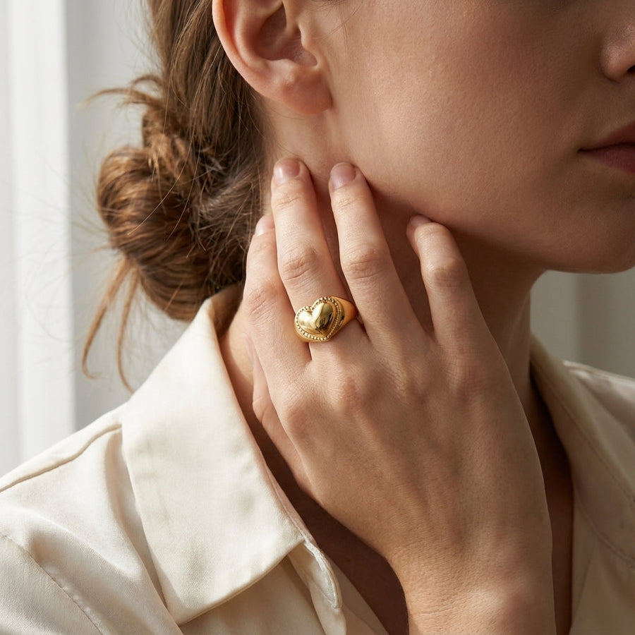Amara Gold Heart Ring