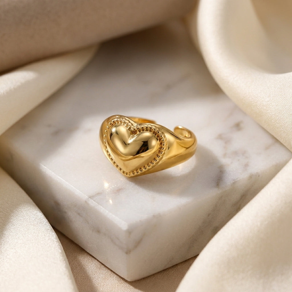 Amara Gold Heart Ring