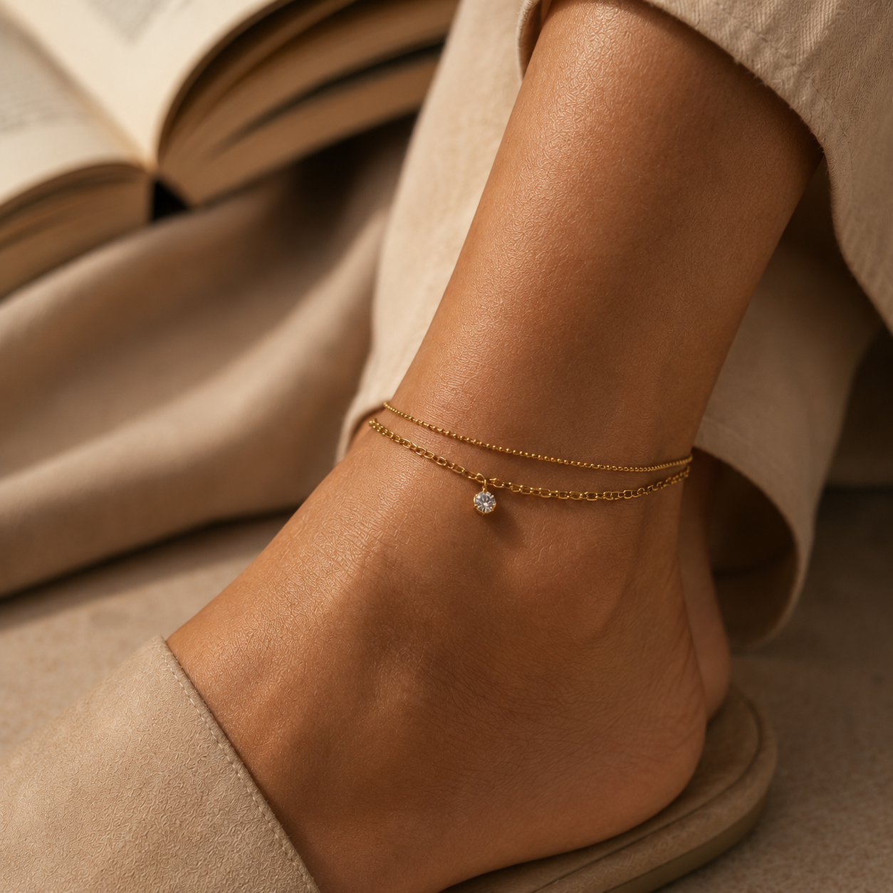 White Petal Shell Layered Anklet