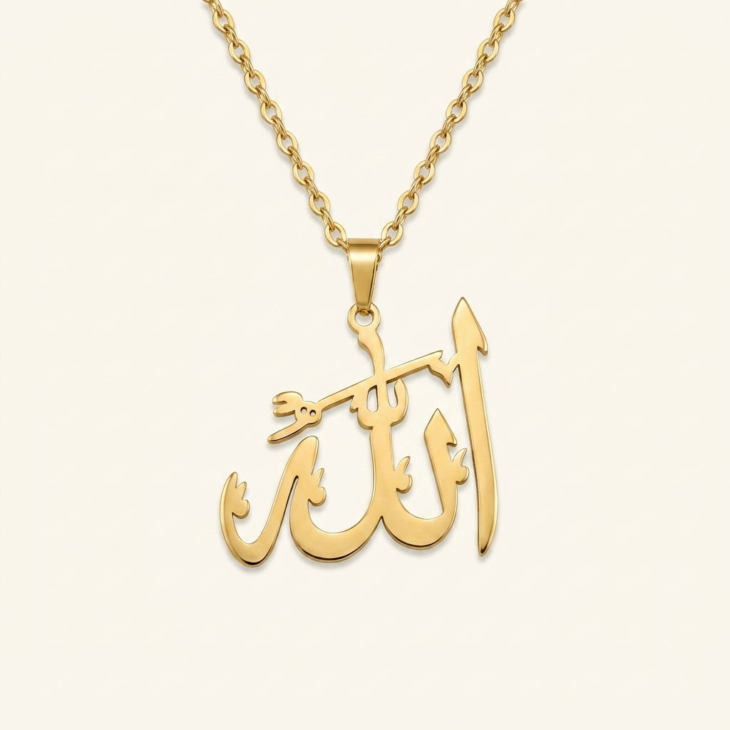 Qamar Rahmah Pendant Necklace