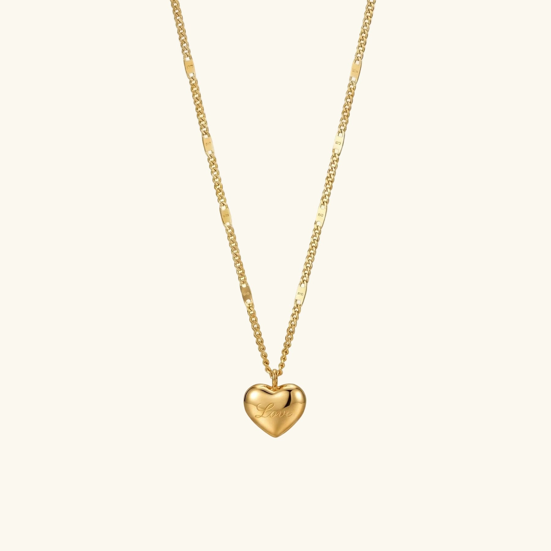 Qamar Nayyirah Necklace