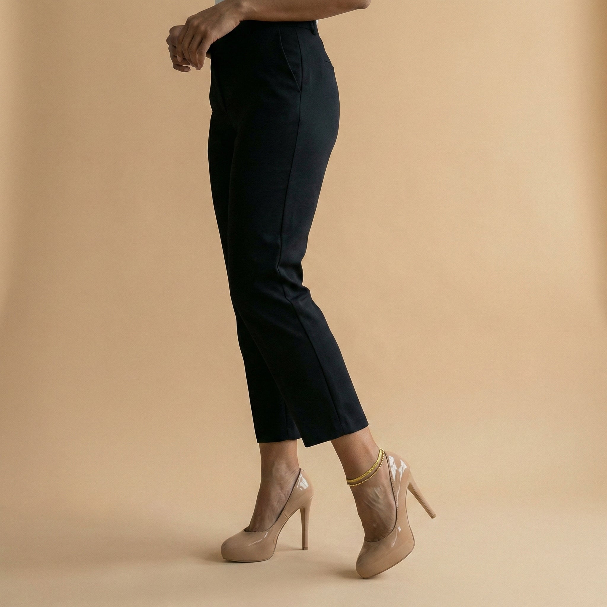 Nora Layered Box Chain Anklet