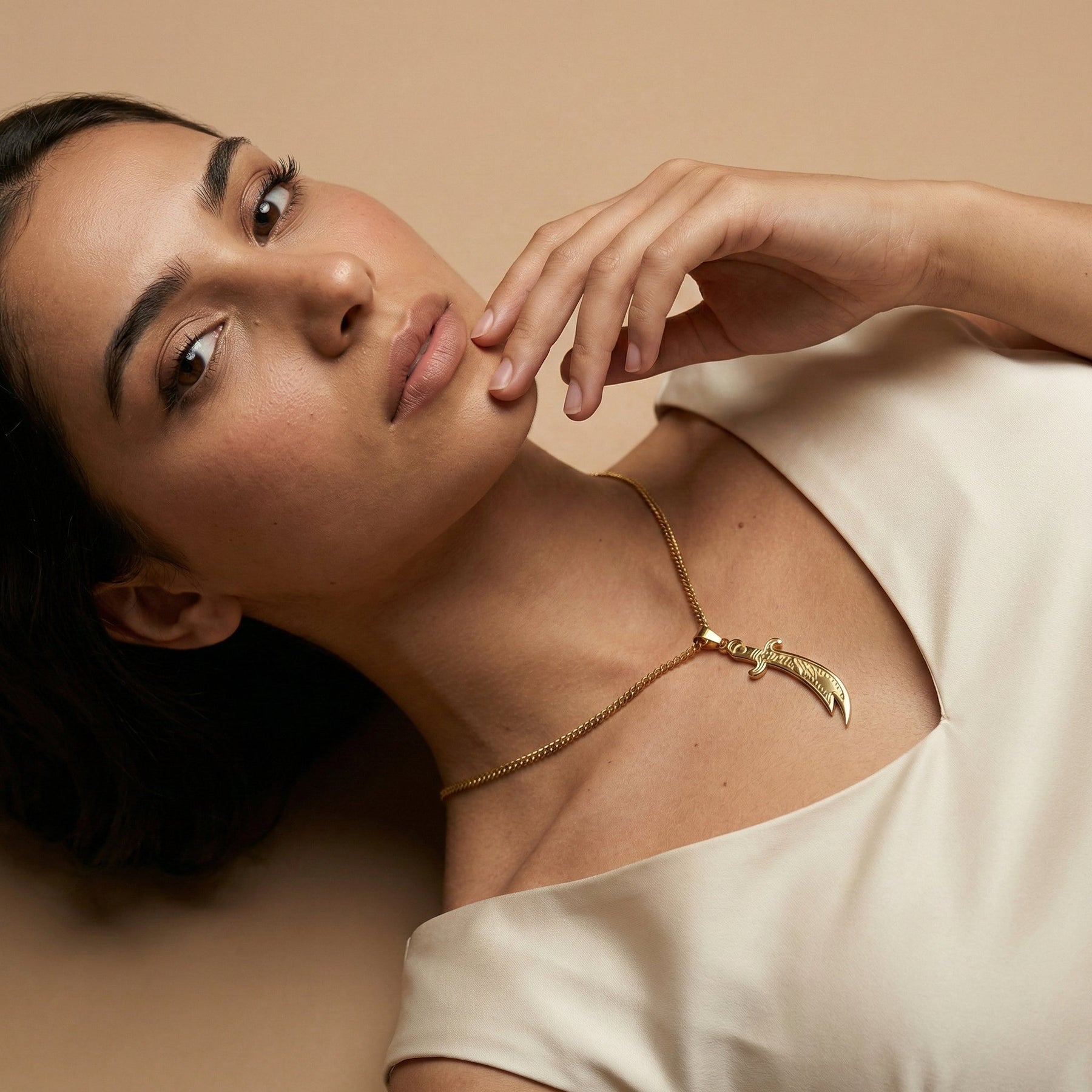 Qamar Lion's Blade Necklace