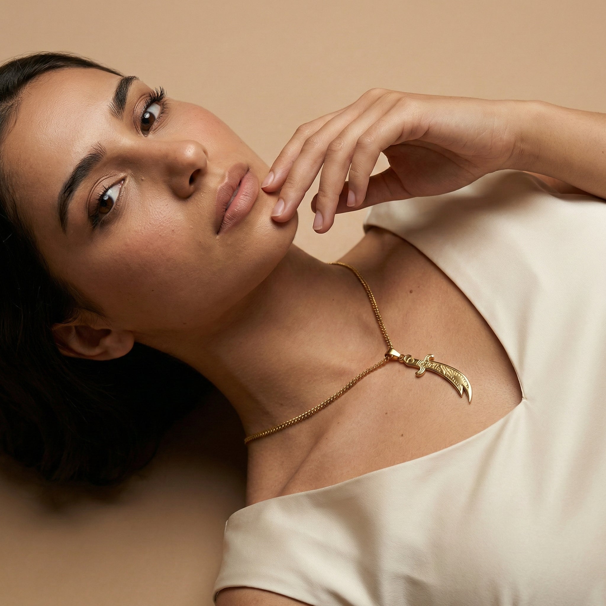 Qamar Lion's Blade Necklace
