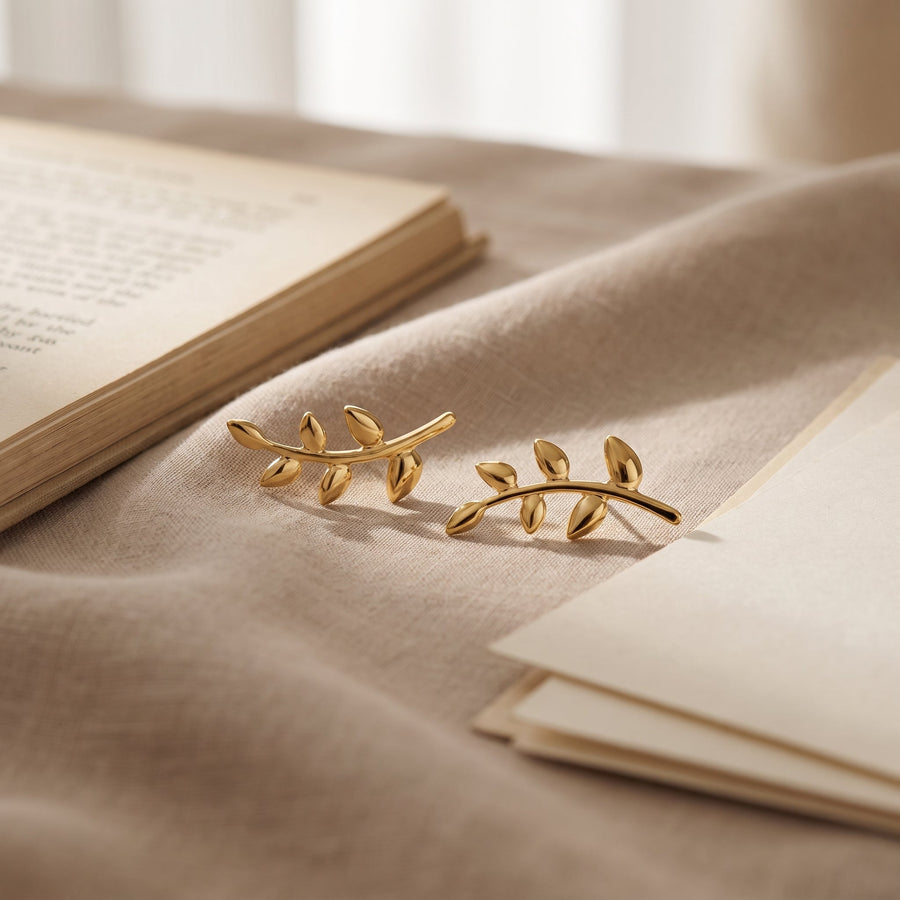 Qamar Sakinah Leaf Earrings