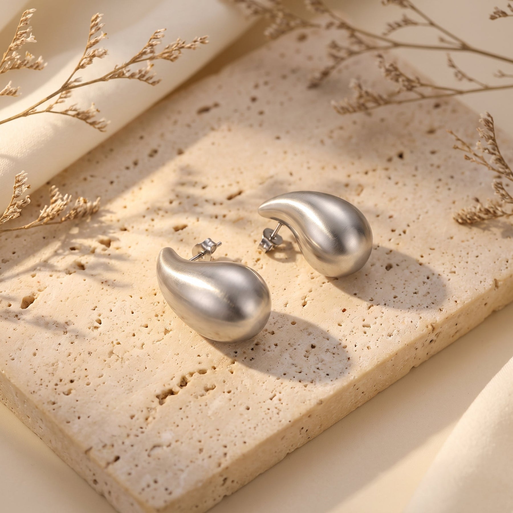 Waterdrop Earrings