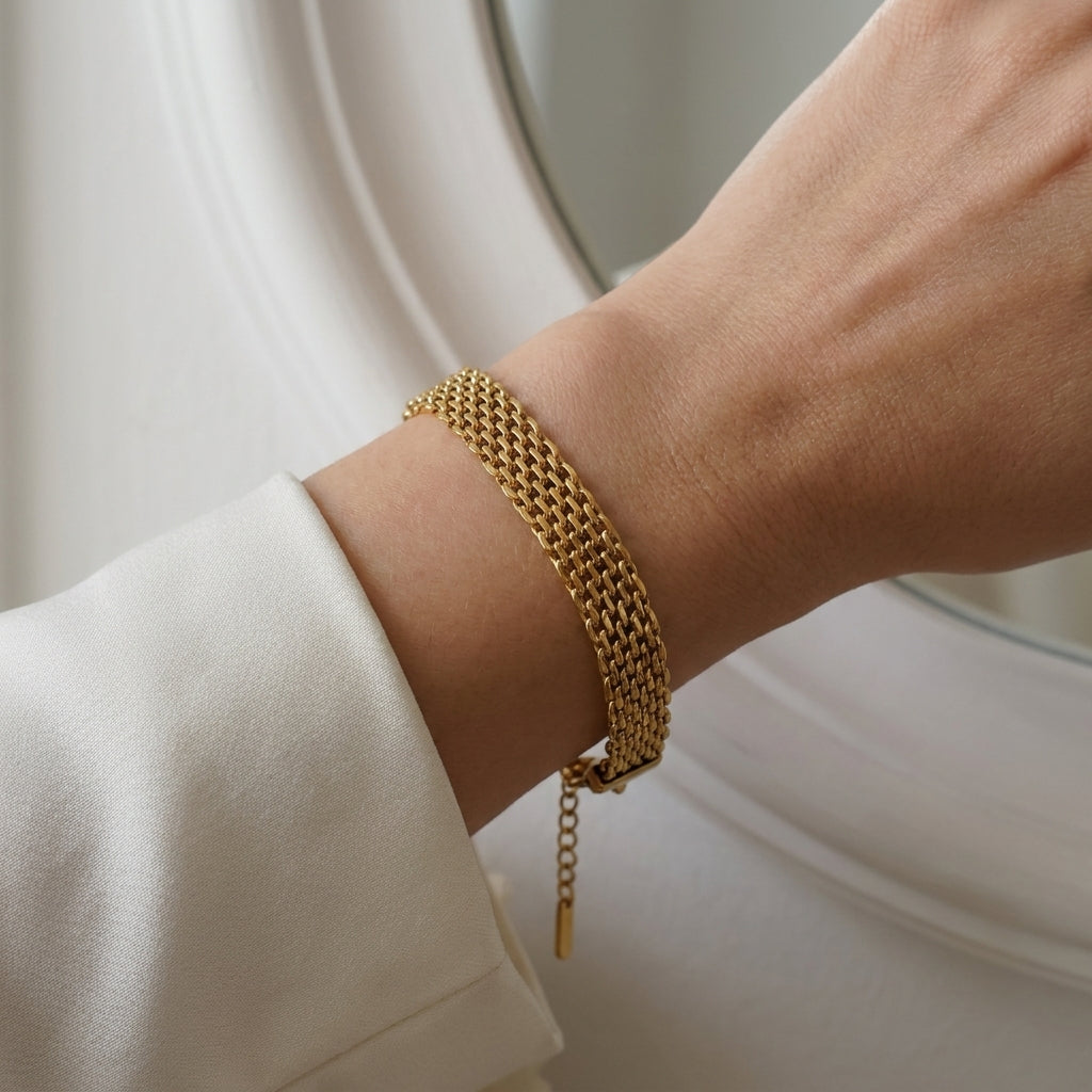 Mira Mesh Bracelet