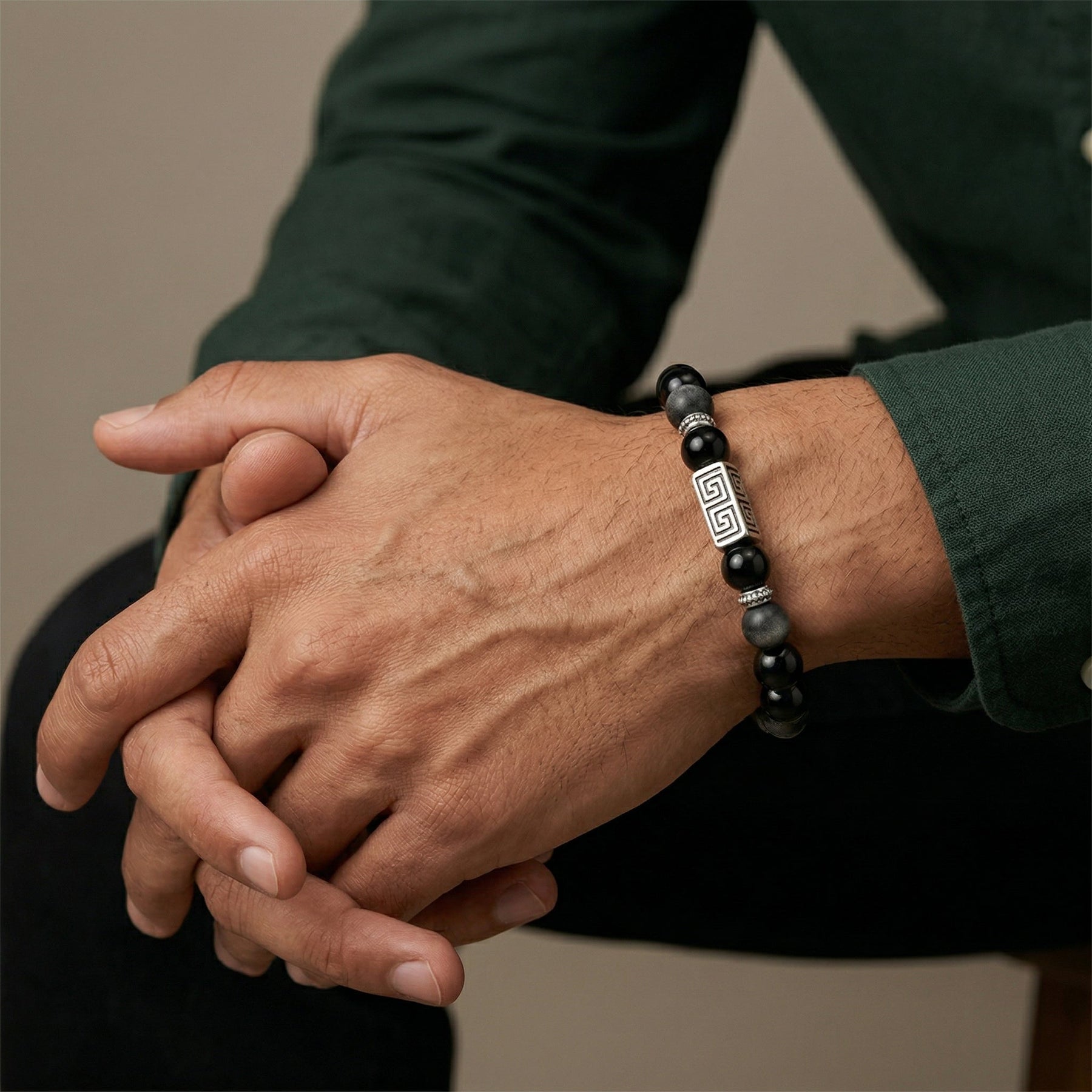 Qamar Night Bracelet