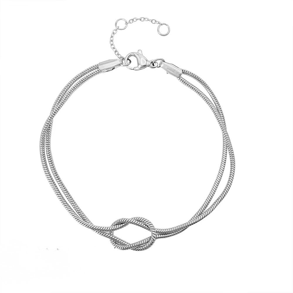 Qamar Emaan Knot Bracelet