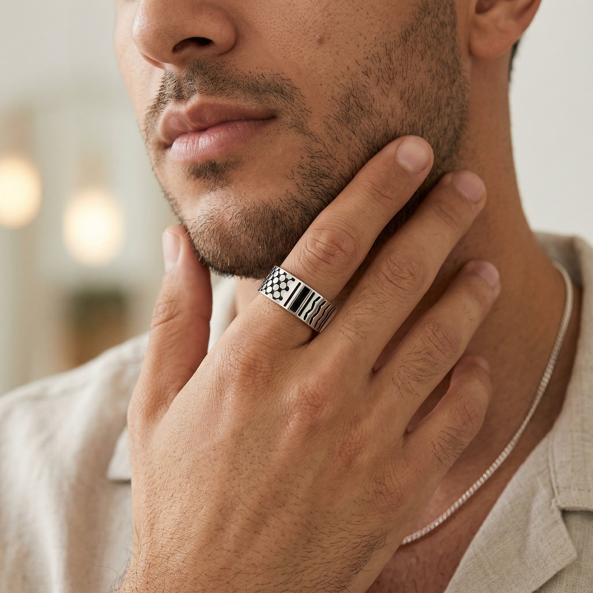 Qamar Keffiyeh Bold Ring – Men's