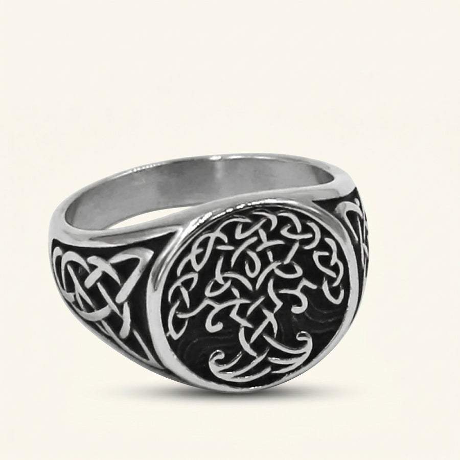 Qamar Mercy Ring