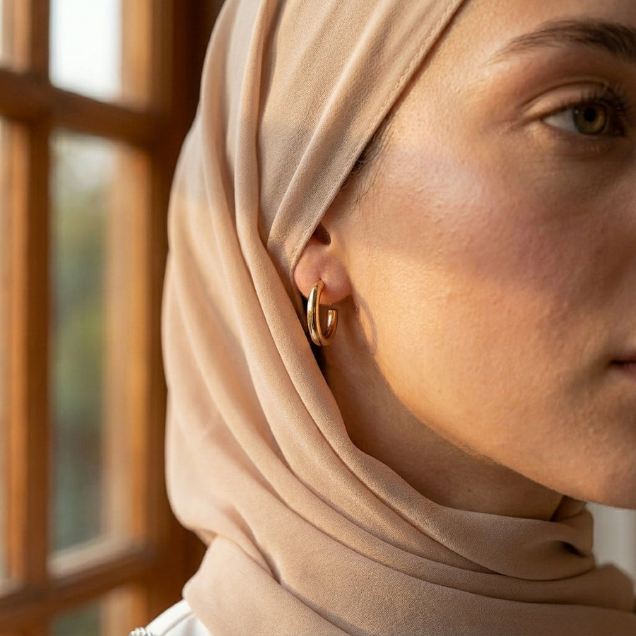 Qamar Zayna Round Earrings