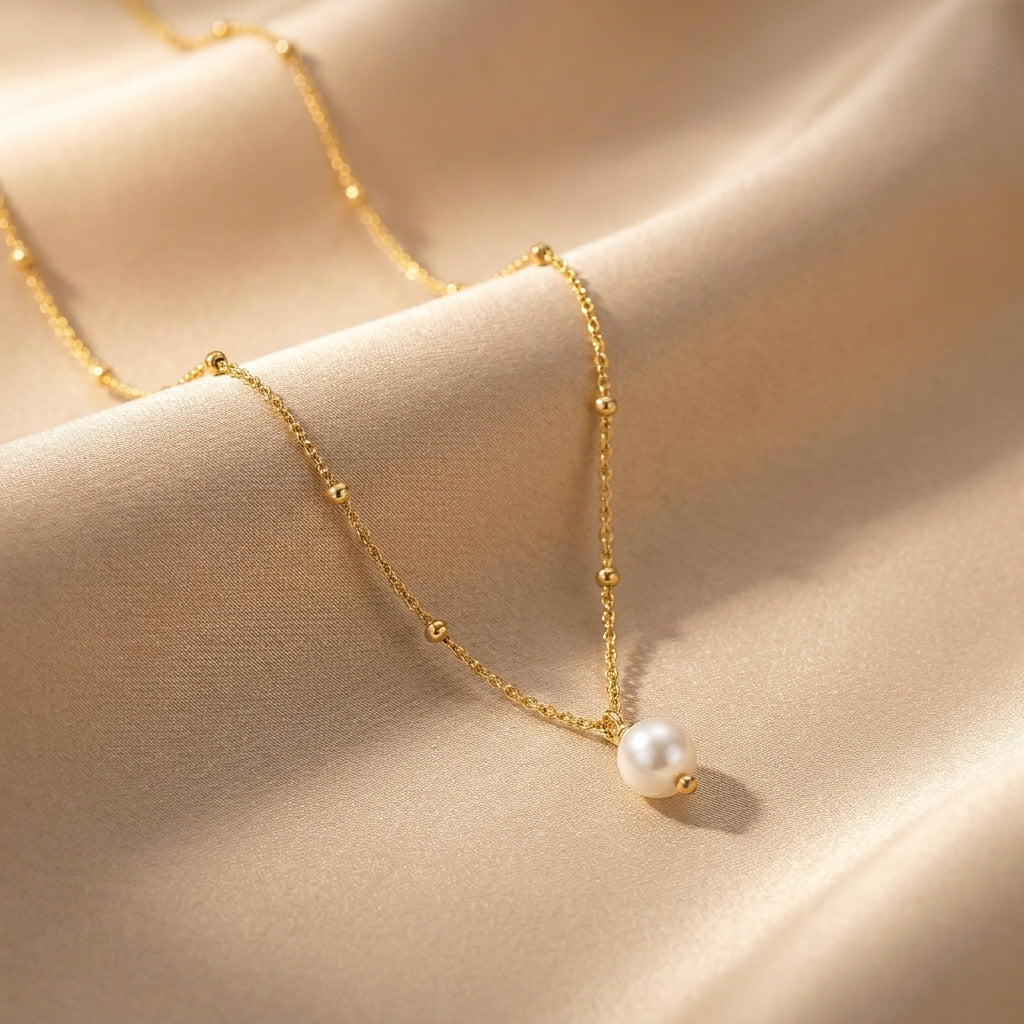 Quiet Pearl Necklace