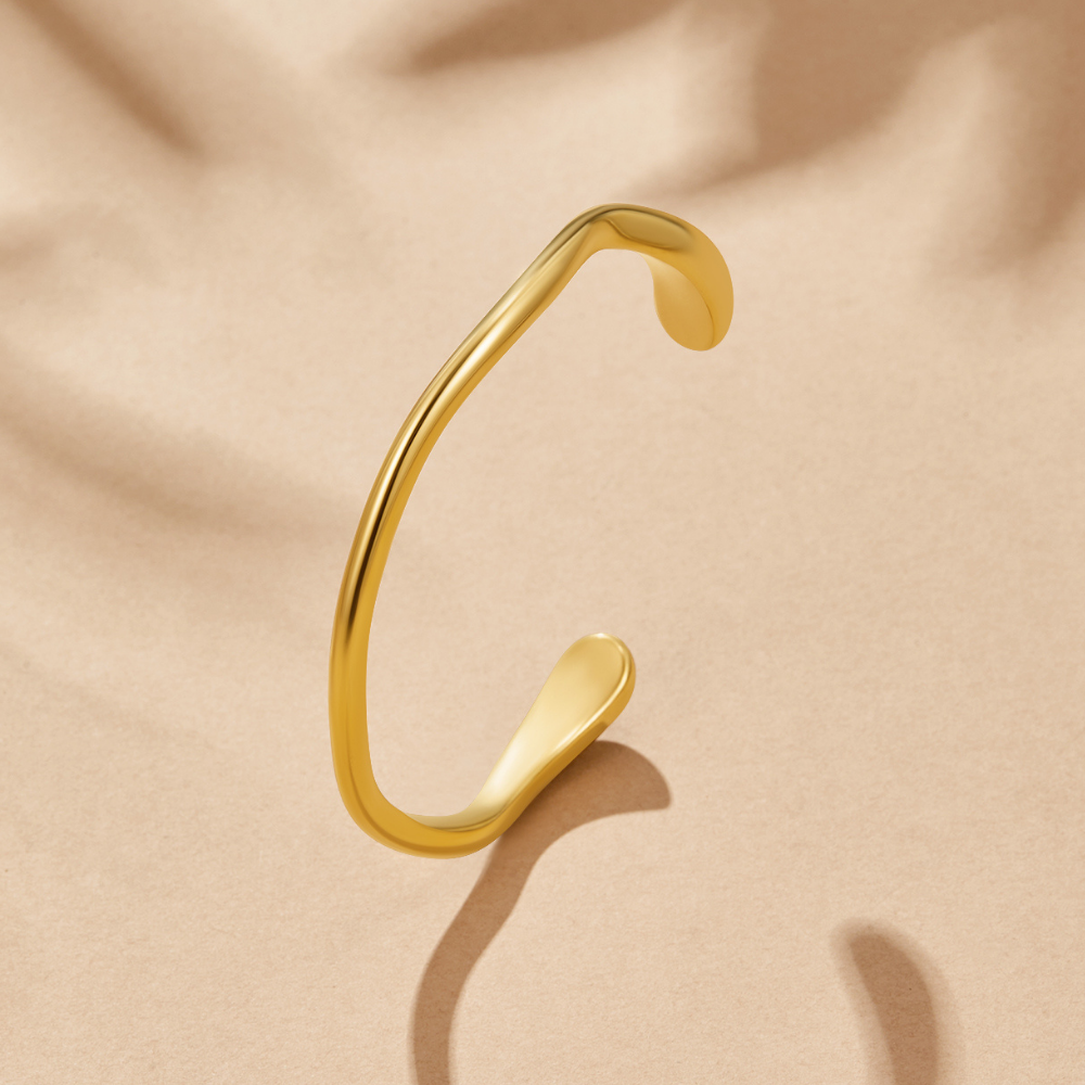 Veena Gold Bangle