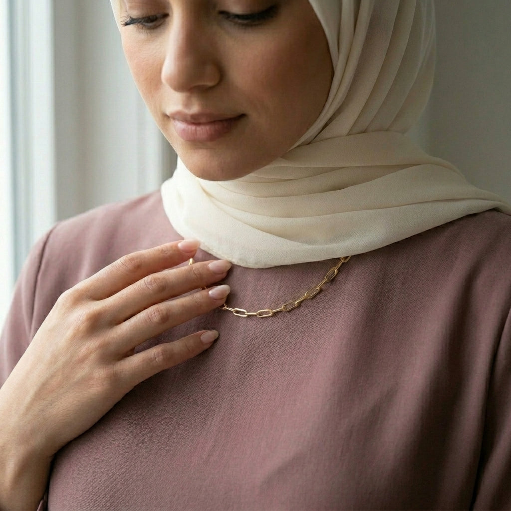 Mira Paperclip Chain