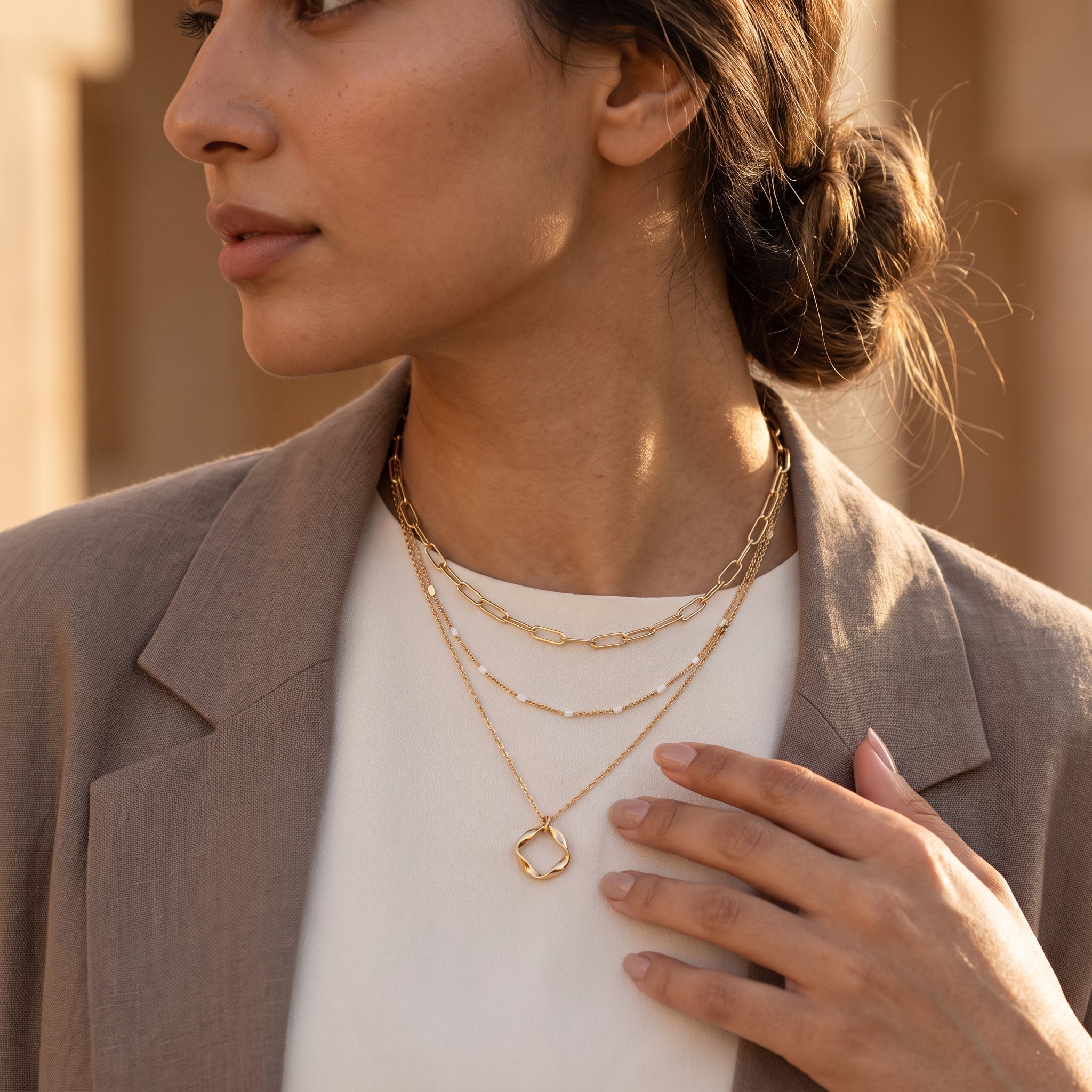 Qamar Aurora Layers Necklace