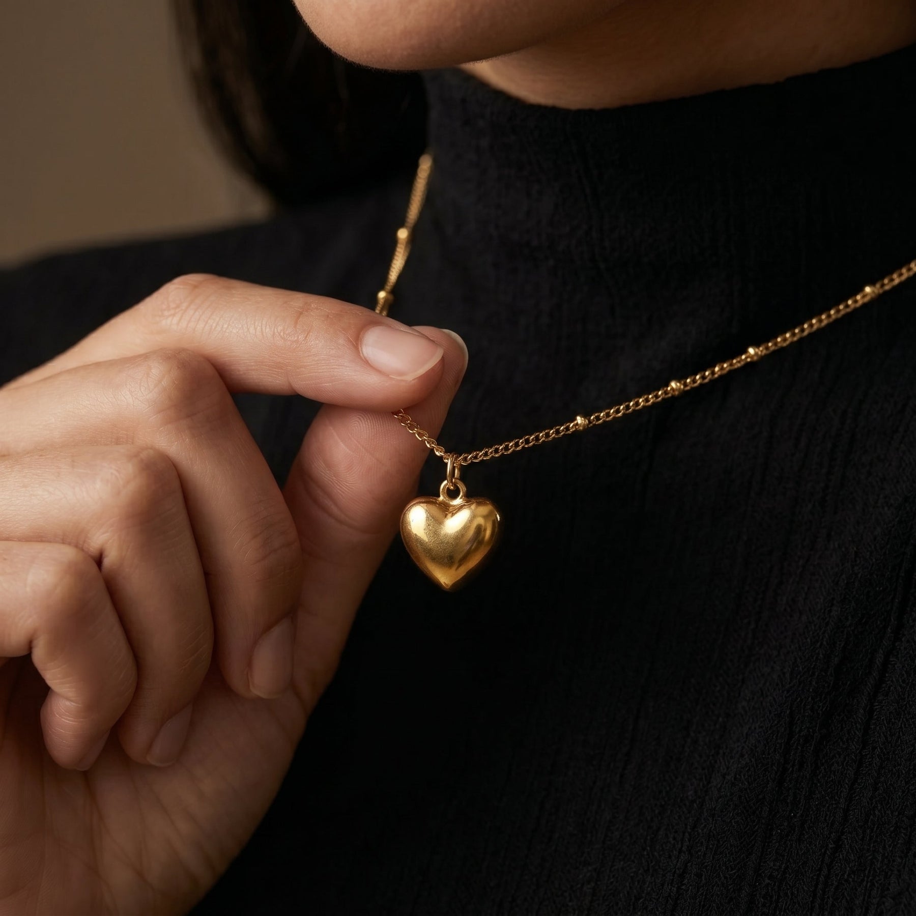 Dainty Heart Charm Necklace