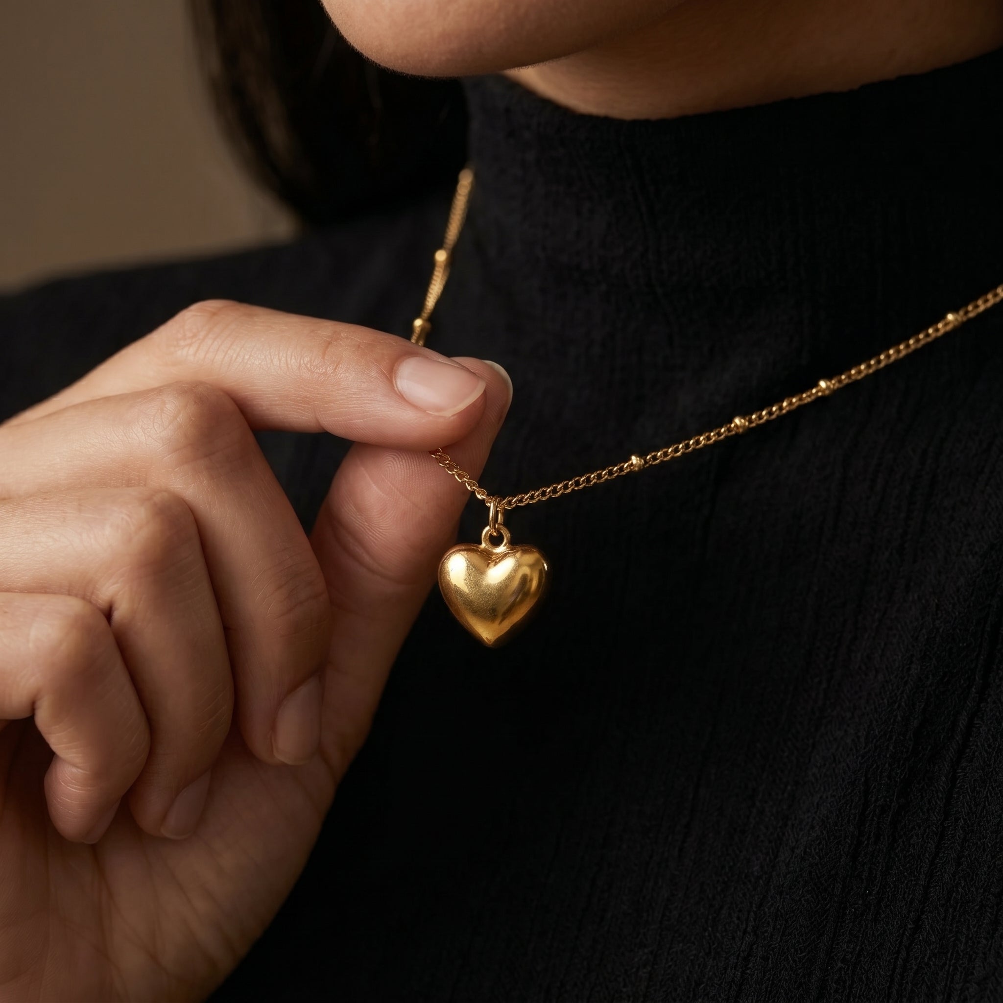 Dainty Heart Charm Necklace