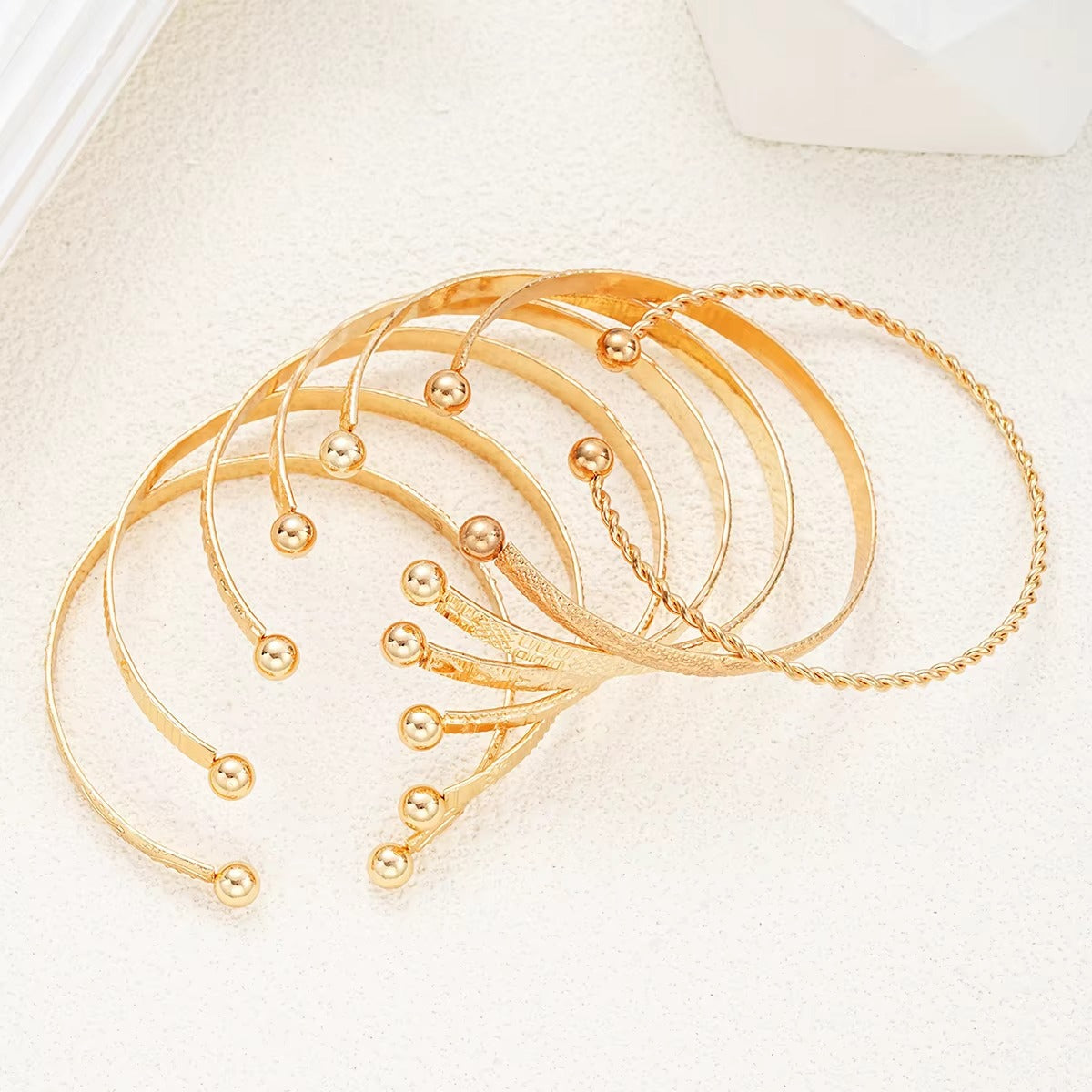 Qamar Mahabba Bangles Set