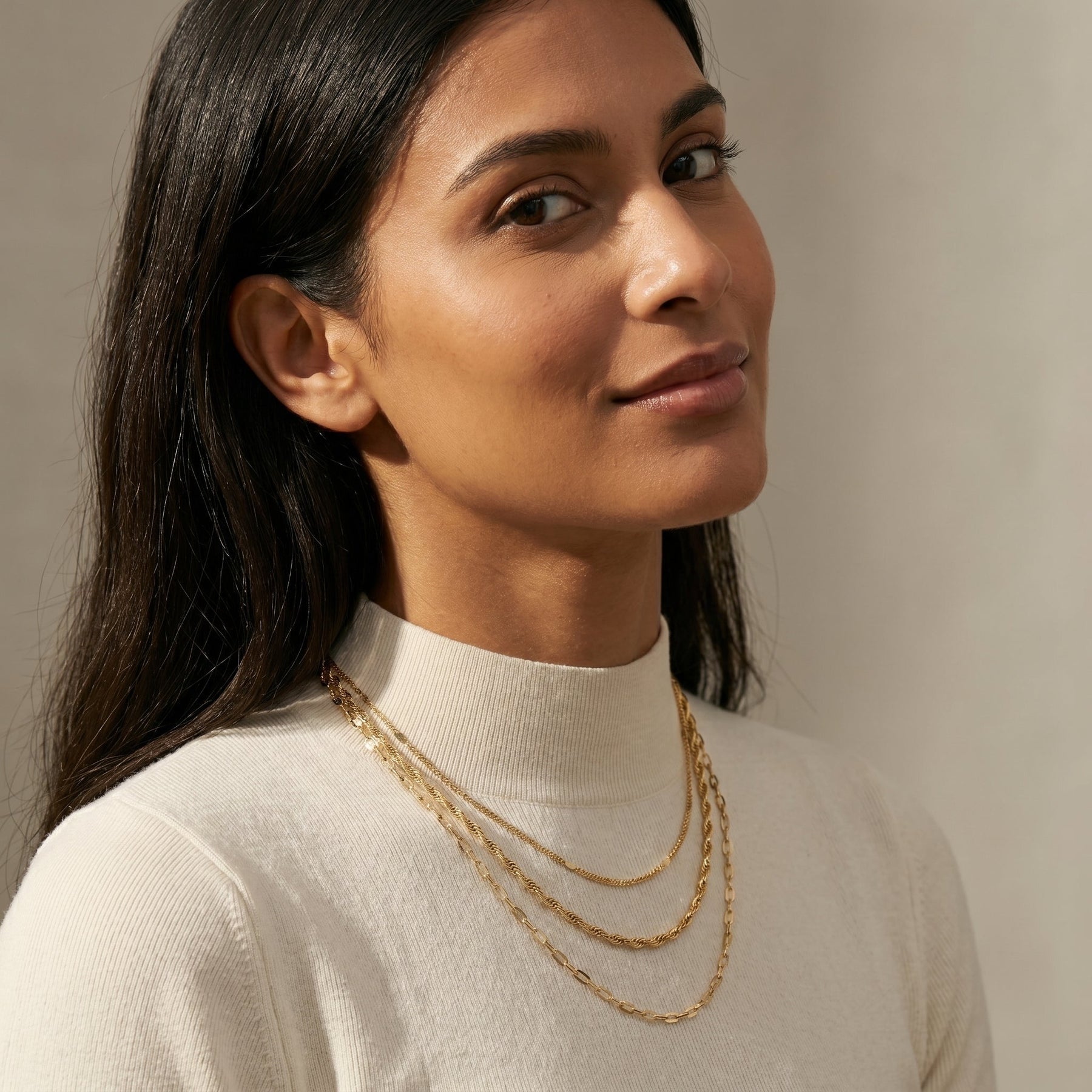 Qamar Twisted Amana Necklace