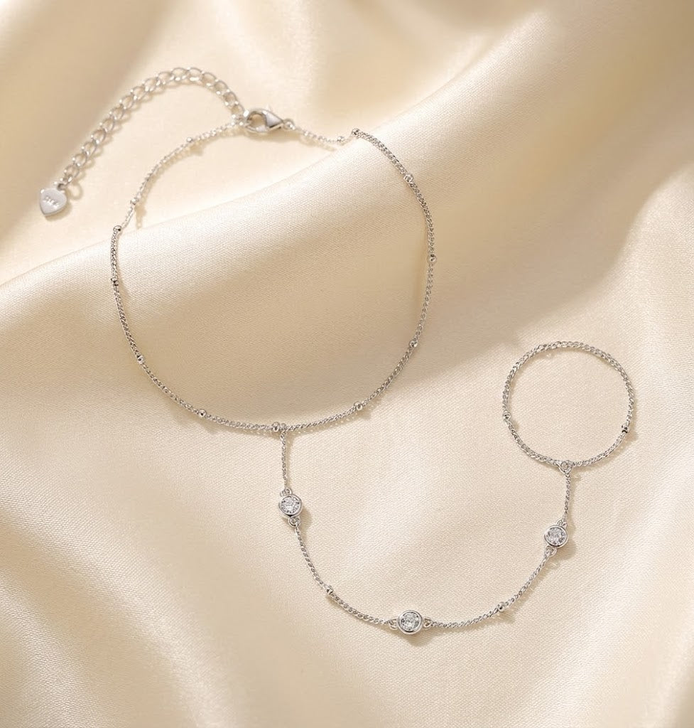 Sabr Mark Hand Chain