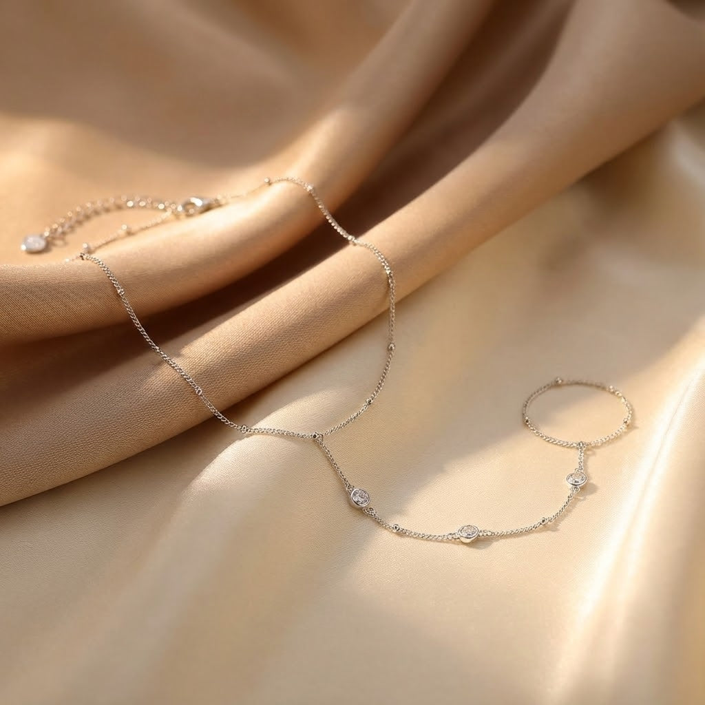 Sabr Mark Hand Chain