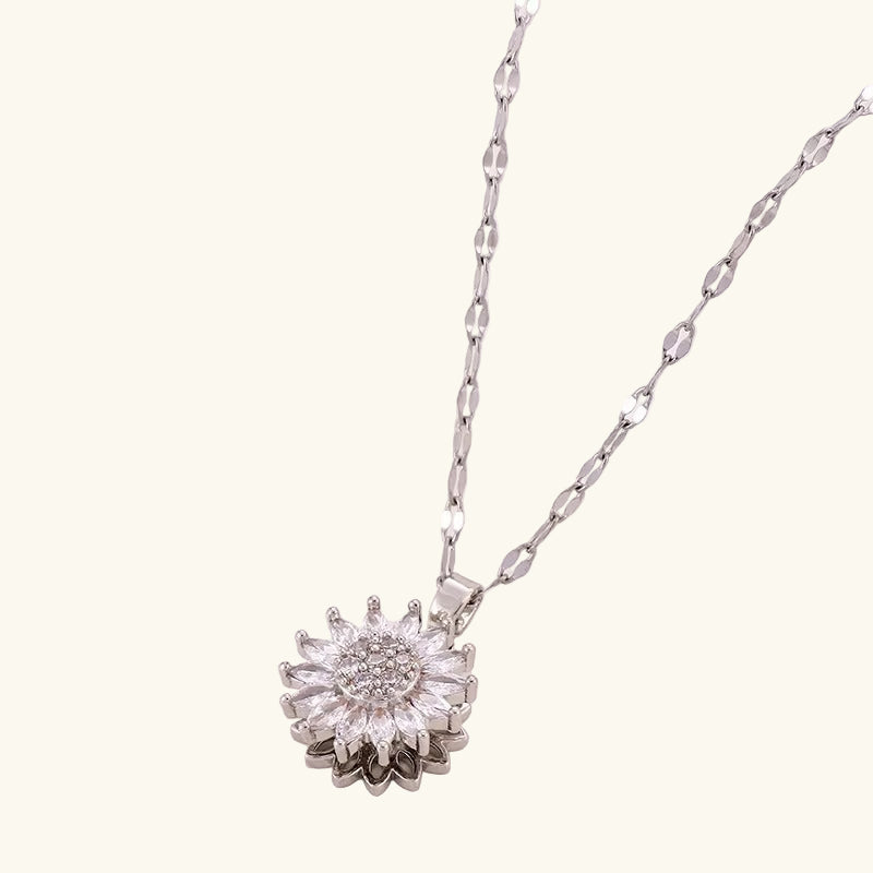 Qamar Rihla Necklace